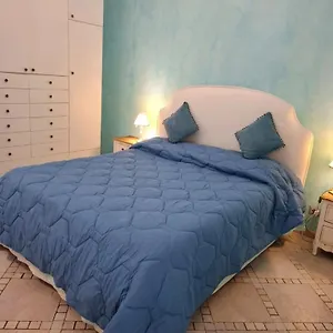 Le Bleu Róma
