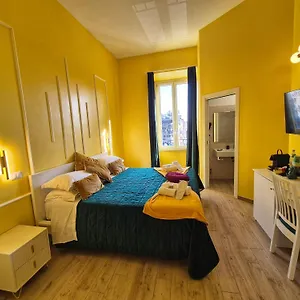 Residenze Serventi Longhi 罗马